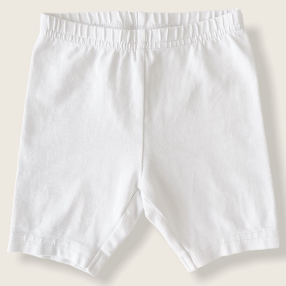 Carter’s 12M Bicycle Shorts x2 Black & White - Picture 4 of 6